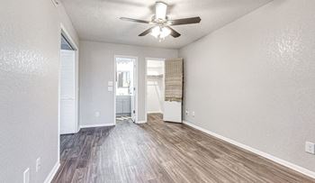 Unfurnished living area